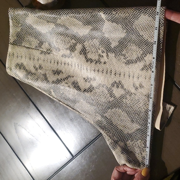 Zara Snake Print Wrap Front Belted Skort - Picture 9 of 9